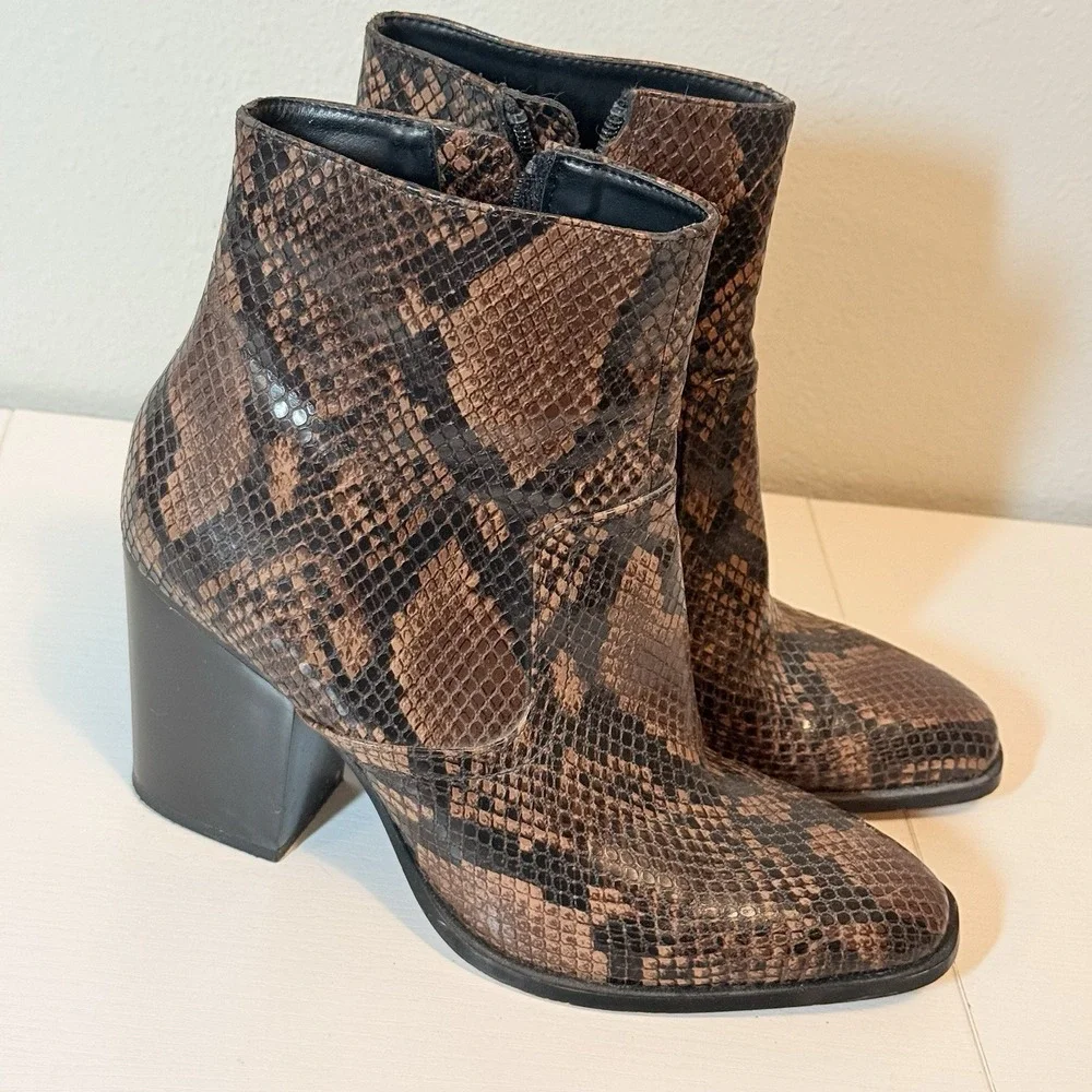 Zara Faux Snakeskin Side Zip Heeled Ankle Boots Brown Women's Size US 8 (EU 39)